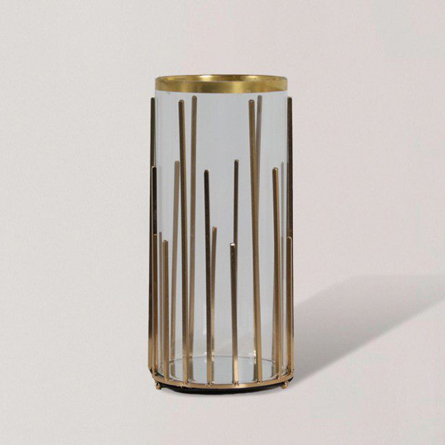 مزهرية صغيرة